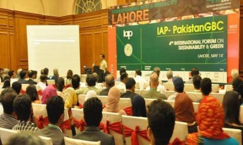 2017年伊朗德黑蘭國際汽車及配件展 價格分析與會議及展覽服務(wù)概覽